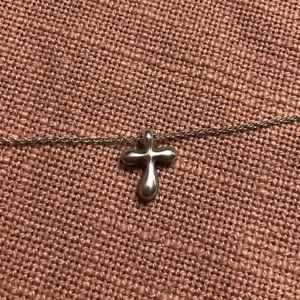 Tiffany & Co.| Elsa Peretti Cross Pendant Necklace